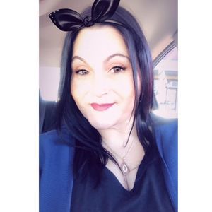 Meet your Posher, Toni